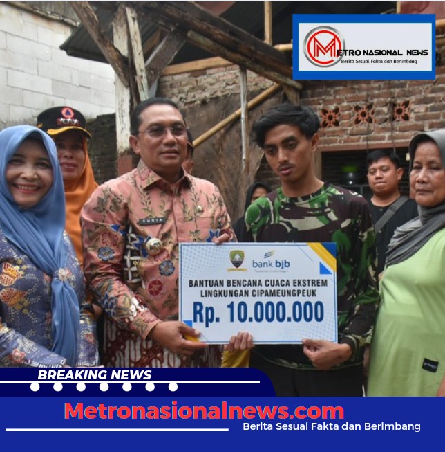 Pemda Bantu Korban Bencana Hidrometeorologi di Cipameungpeuk dan Regol Wetan